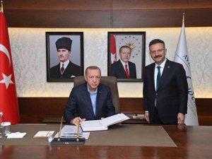 Cumhurbaşkanı Erdoğan Aydın Valiliği’ni ziyaret etti