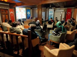 Eskişehir’de ’Türkiye’de Çok Partili Hayat’ ve ’Demokrat Parti’nin Doğuşu’ konuşu söyleşi