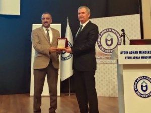 Prof. Dr. Turan Akkoyun üniversite gençliğine ’Proje Döngüsü Yönetim Eğitimi’ni aktardı