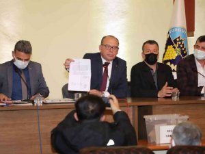 Turgutlu Belediyesi ve Başkan Akın için soruşturma izni verilmedi