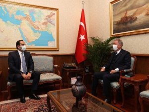 MSB: "Millî Savunma Bakanı Hulusi Akar, Tacikistan’ın Ankara Büyükelçisi Ashrafjon Gulov’u kabul etti."
