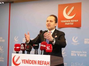 Yeniden Refah Partisi lideri Erbakan: “Siyasi iktidar hayır kurumu vazifesi yapıyor”