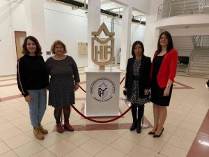 ADÜ Hemşirelik Fakültesi doktora öğrencileri Sözel Bildiri Birincilik Ödülü’nü almaya hak kazandı