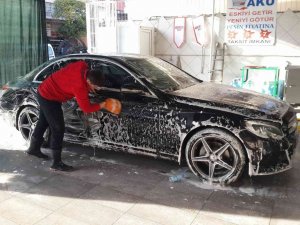 Hava sıcaklıkları düşünce, Aydın’da gece araç yıkaması durduruldu