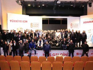 Saadet Partisi Adana İl Başkanlığı’nda bayrak değişimi