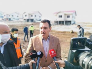 Tüfenkci:”Deprem sonrasında devlet millet omuz omuza büyük işler başardık”