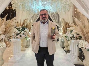 Kadına şiddete karşı yazdığı şiir ödül getirdi