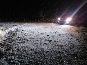 Bodrum’da kar yağışı yüksekleri beyaza bürüdü