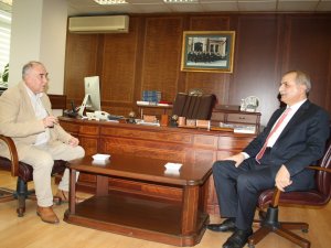 İYİ Parti İstanbul Milletvekili Ahmet Çelik: İYİ Parti CHP ile ittifak kurmaya mecbur değildir