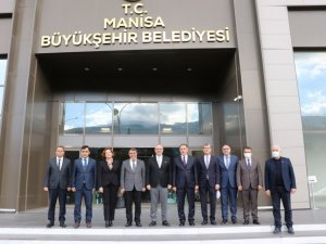 Kamu Baş Denetçisi Malkoç ziyaretlerde bulundu