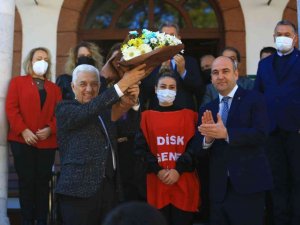 Büyükşehir, işçiye yüzde 63.07 oranında zam yaptı