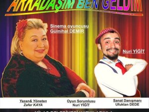 Milas’ta öğrencilerin karnesi tiyatro oldu