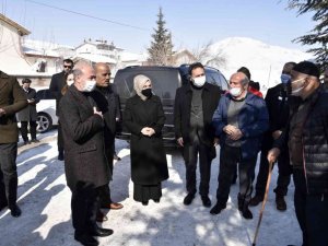 Usta ve Pekyatırmacı, Tatköy Mahallesi’nde çalışmaları inceledi