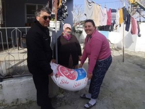 Leyleği ilk gördü, ’1 çuval un’u kaptı