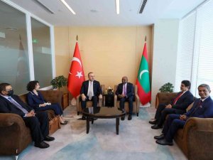 Dışişleri Bakanı Çavuşoğlu, Maldivler’de