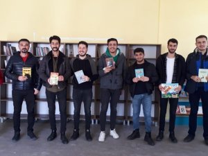 ADÜ öğrencileri kırsal mahallelerdeki okullara kütüphane kuruyor