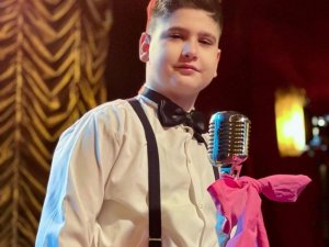 Dehamcan Biçen, sesiyle mest ediyor: 4 ayda 2 klip çekti