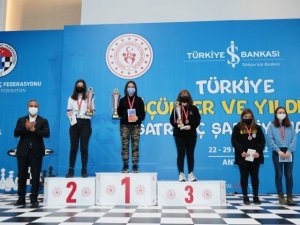 Muğla Büyükşehir sporcusu satrançta Türkiye 2’ncisi oldu