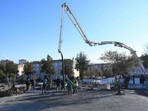 Kuşadası’nda "Yeşil" seferberlik aralıksız sürüyor