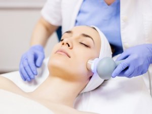 Cildi Yenilemenin En Özel Ve Yeni Şekli