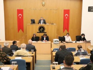 Belediye meclisi ilk oturumunu yaptı