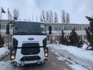 Muradiye Belediyesi araç filosunu genişletti