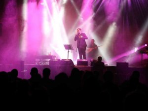 Türk Halk Müziği Sanatçısı Balkır Erzincanlılar ile buluştu