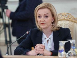 Lavrov: “Batılı meslektaşlarımız Zelenskiy’e Rusya’yı dengeden çıkarmak için sadece bir araç olarak ihtiyaç duyuyor”