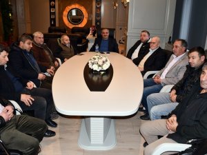 İscehisar Belediye Başkanı Ahmet Şahin muhtarlar isteklerini dinledi