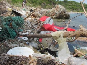 Aydın’da deniz çöpleri sorunu masaya yatırıldı