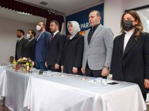 AK Parti İl Danışma Meclisi Çiftlikköy’de yapıldı