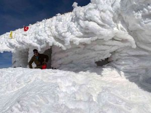 Sandras yaz-kış doğaseverlerin gözdesi