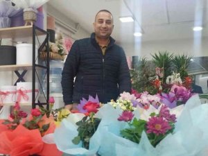 Çiçekçilerde 14 Şubat bereketi