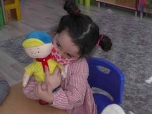 ‘Oyuncağımı kardeşimle paylaşıyorum’ projesi mutlu etti