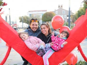 Marmaris Belediyesi’nden sevgililer günü etkinliği