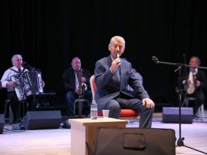 Rumeli Türkülerinin sevilen ismi Arif Şentürk hayatını kaybetti