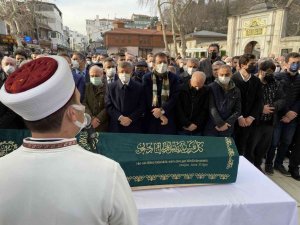 Ahmet Davutoğlu’nun kayınpederi son yolculuğuna uğurlandı