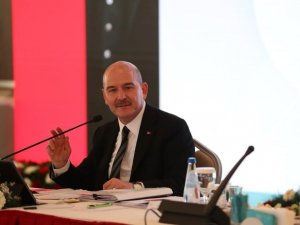 Bakan Soylu: “Türkiye’de 3 milyon 700 bin civarında olmak üzere geçici koruma statüsünde Suriyeli var”