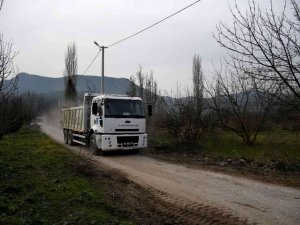 Kuşadası Belediyesi’nden çiftçiye tam destek