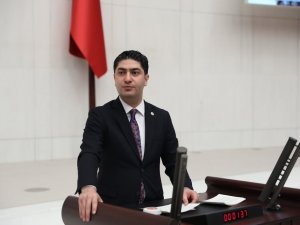 MHP’li Özdemir: “Tarih Türk Milleti’ne yeniden büyük sorumluluk ve imkân tanıyor”