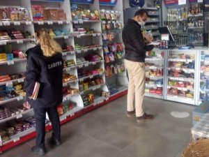 Koçarlı Belediyesi zabıta ekipleri göz açtırmıyor