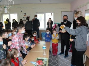 Köyceğiz Fen Lisesi öğrencilerinden miniklere ziyaret