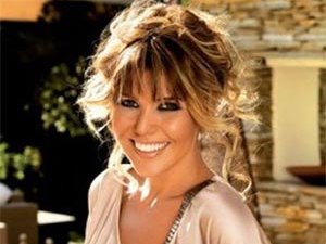 Gülben Ergen Hiç Sinemaya Gidemeyen 35 Öğrenciyi Sinemaya Götürecek