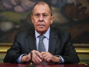 Lavrov: "Başkan Putin, Zelenski ile görüşebilir, temastan kaçmaz"
