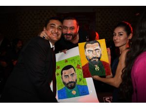 Hüsnü Şenlendiriciden Anlamlı Konser