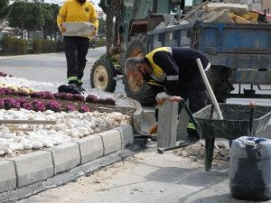 Didim’in dört bir yanında çalışmalar sürüyor