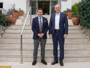 Başkan Atabay, Bodrum Belediye Başkanı Aras ile görüştü