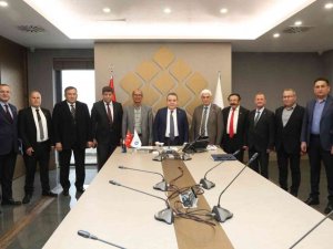 Başkan Böcek, Kırcamili muhtarları ağırladı