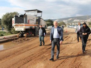 Didim’de sıcak asfalt çalışması sürüyor