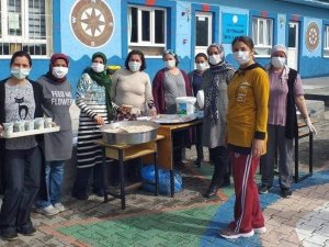 Köyceğiz’de okul yararına pilav günü etkinliği düzenlendi